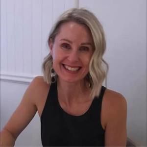 Meet your Posher, Cora